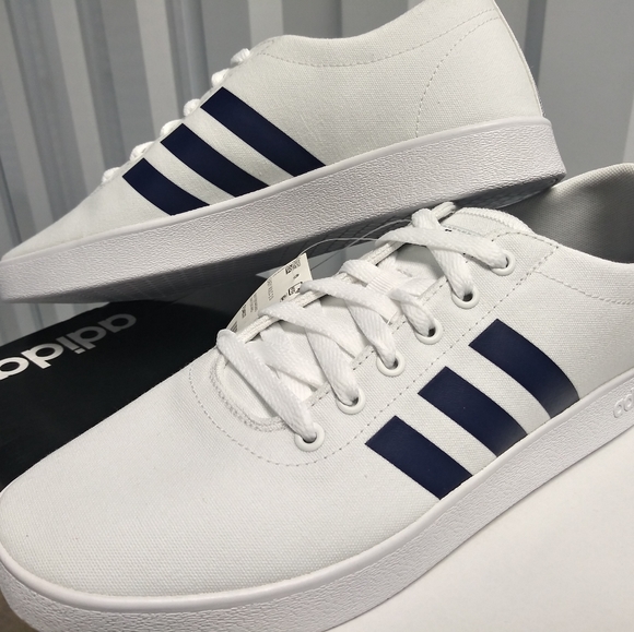 Adidas Easy Vulc 2.0. New. Men's Sizes: 7 - 10.5. - Picture 3 of 7